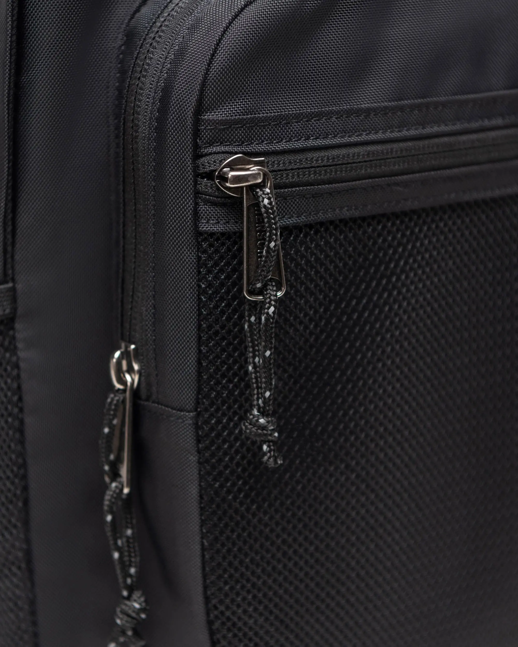 Kaine Backpack | Nylon - 28L