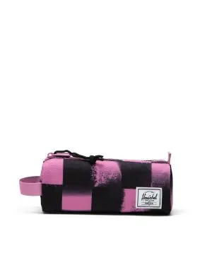 Stencil Checker Opera Mauve