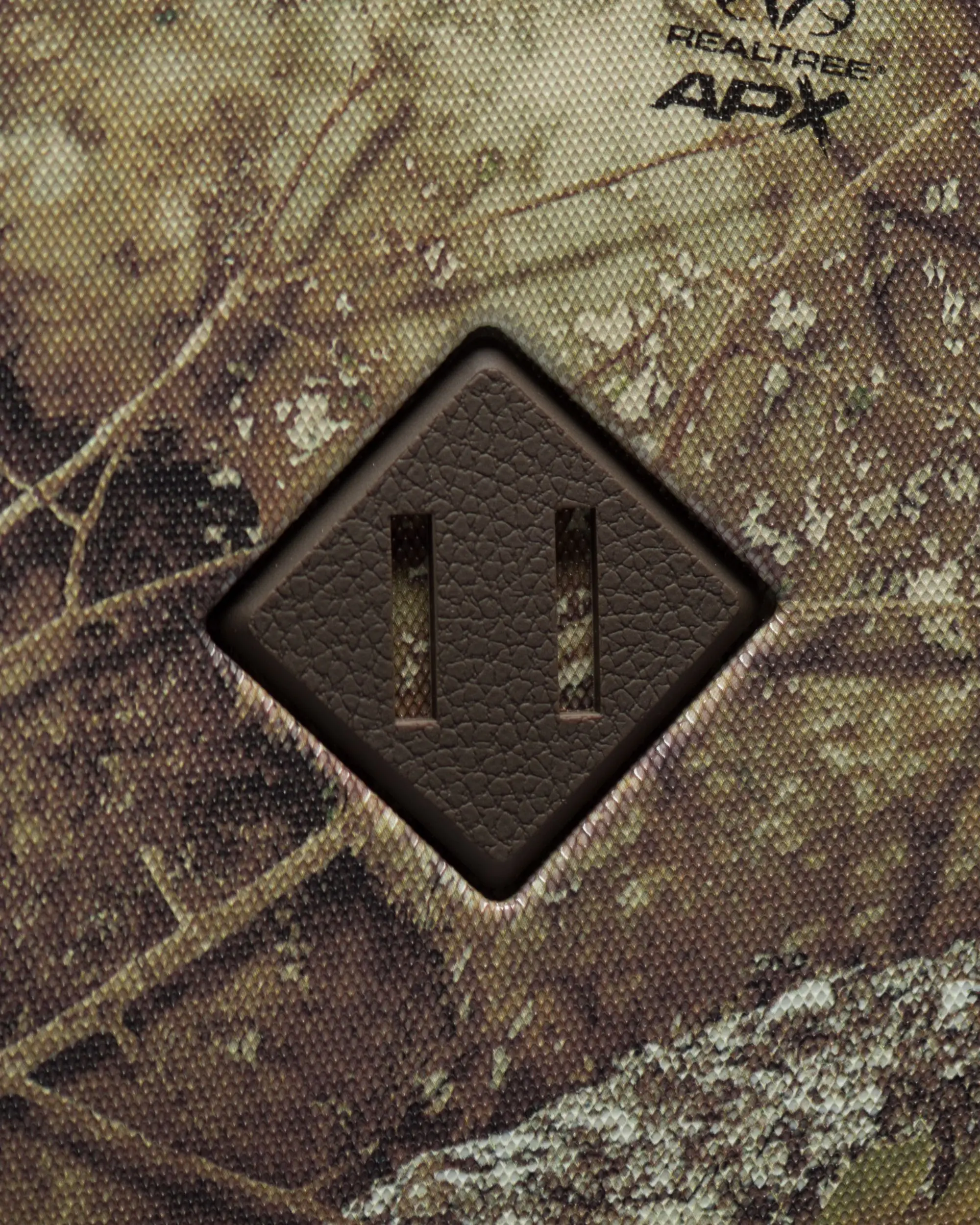 Realtree® Herschel Heritage™ Medium Luggage - 67L